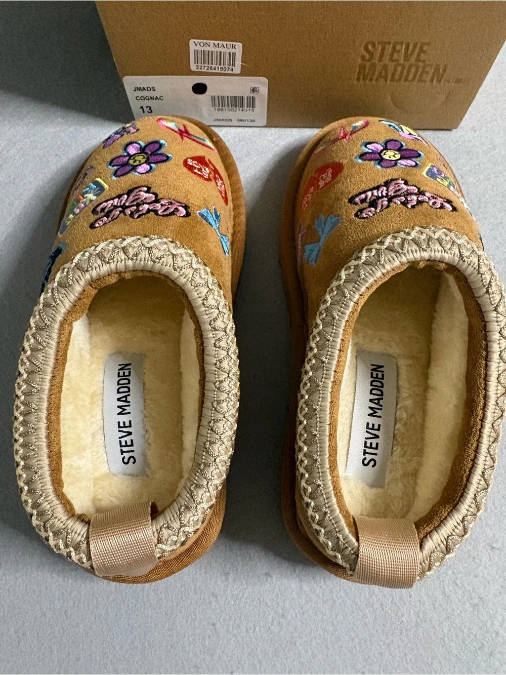 NWT Steve Madden Girls' Mads Slipper Tan Embroidered Cozy Slippers Sz 13